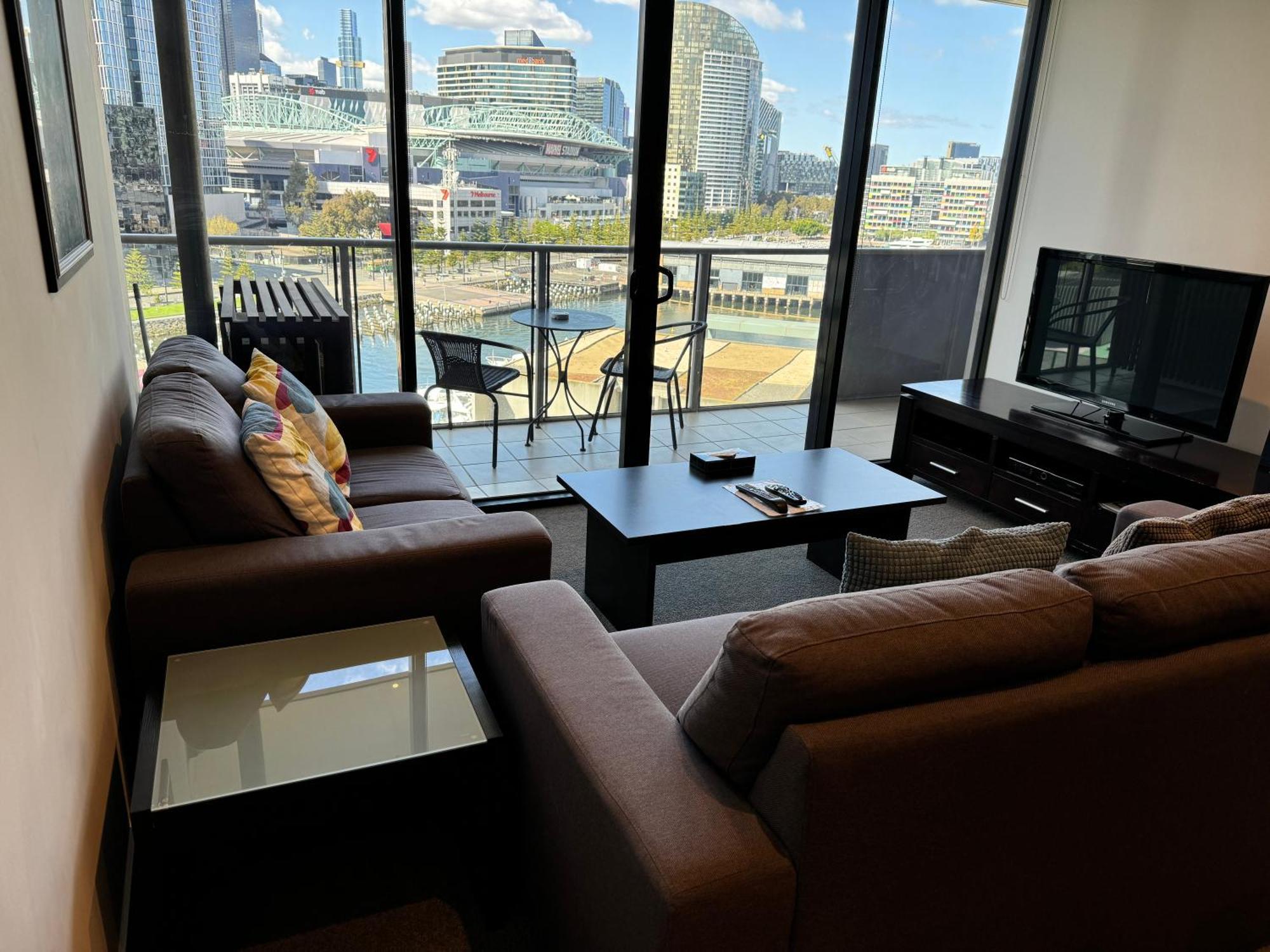 Akom At Docklands Мельбурн Экстерьер фото